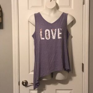 💕Love this Graphic Tank from Lane Bryant🌸